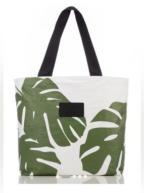 Aloha Collection Day Tripper Bag